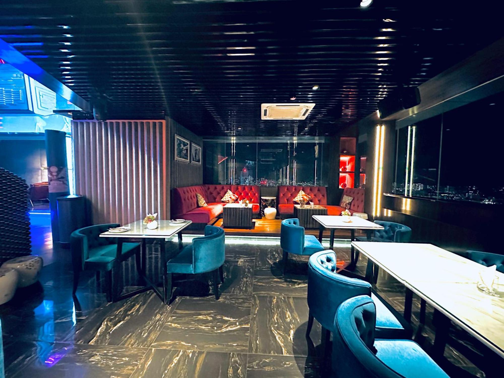 Platinum Suites By Blue Sky Kuala Lumpur Bagian luar foto