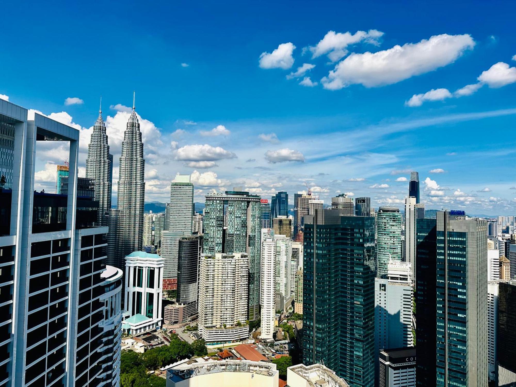 Platinum Suites By Blue Sky Kuala Lumpur Bagian luar foto